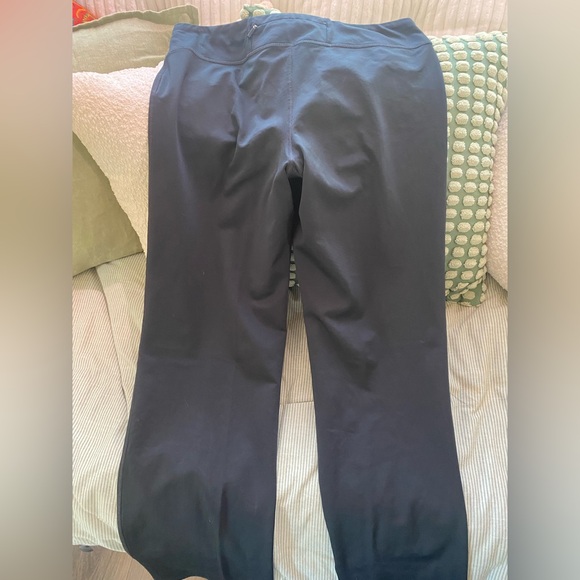 Under Armour Fitted Cold Gear Dark Leggings, Size L - Picture 3 of 9